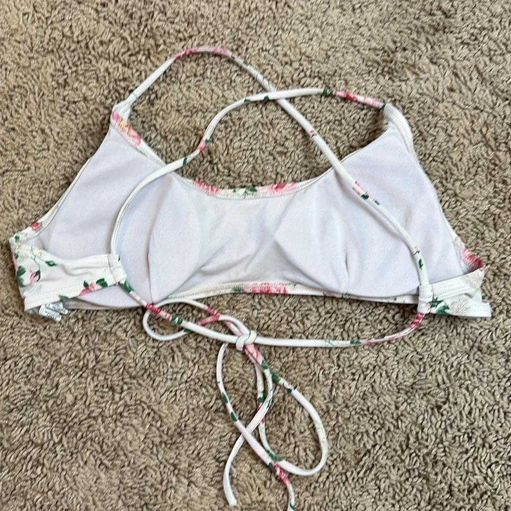 Cikada Bouquet and rose bikini top - Picture 7 of 10